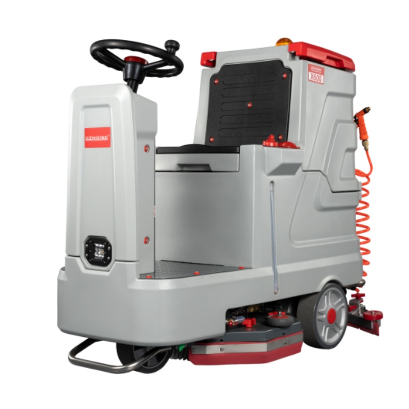 顺义坦洁全自动驾驶式洗地机X600