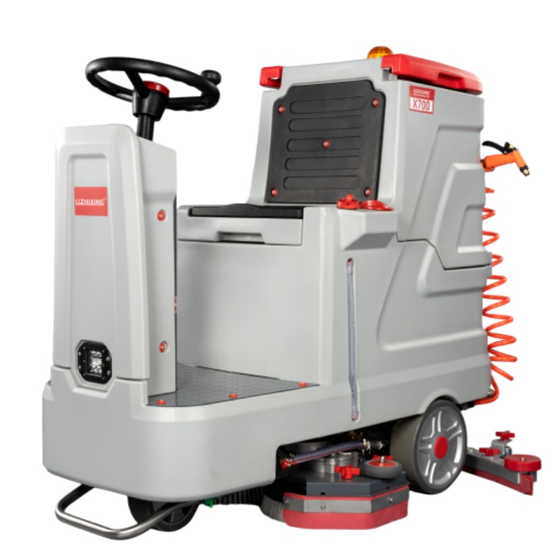 顺义坦洁全自动驾驶式洗地机X700